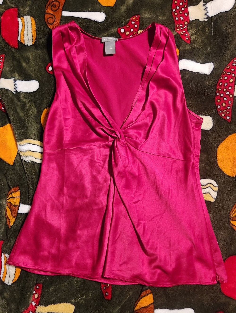 Ann Taylor Fuchsia Satin Twist-Front Camisole
